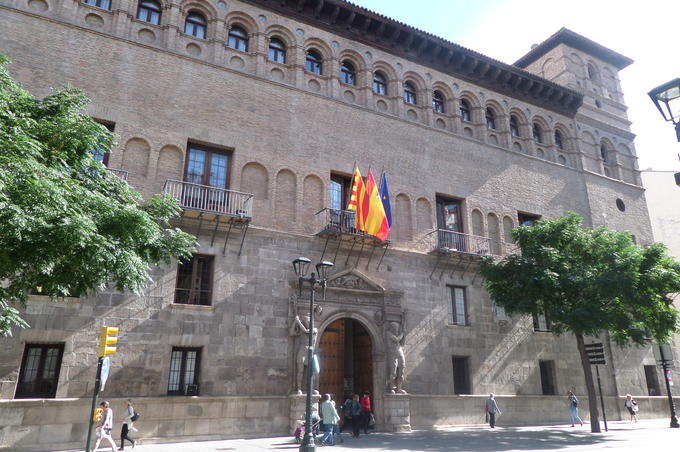 El Tribunal Superior de Justicia de Aragón requiere al Gobierno de Aragón y al Excmo. Ayuntamiento de Zaragoza - Rojo y Negro